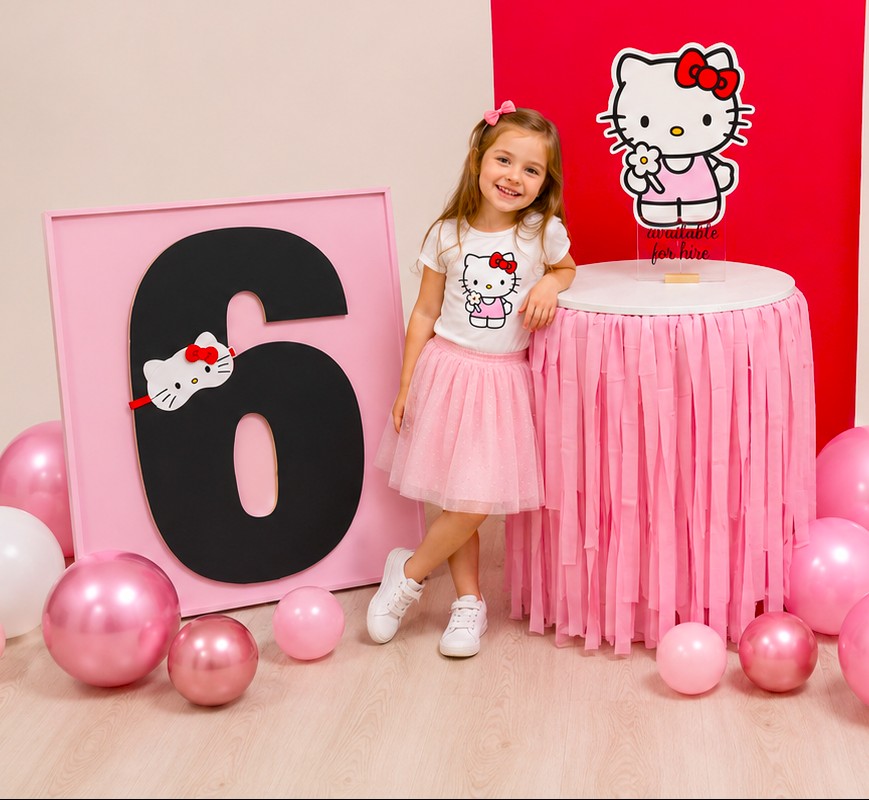 Hello Kitty prop hire detail